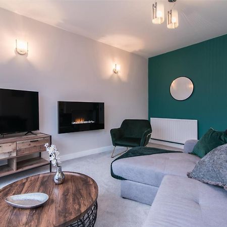 Immaculate 3 Bed House - Stunning Balcony Views Leilighet Matlock  Eksteriør bilde