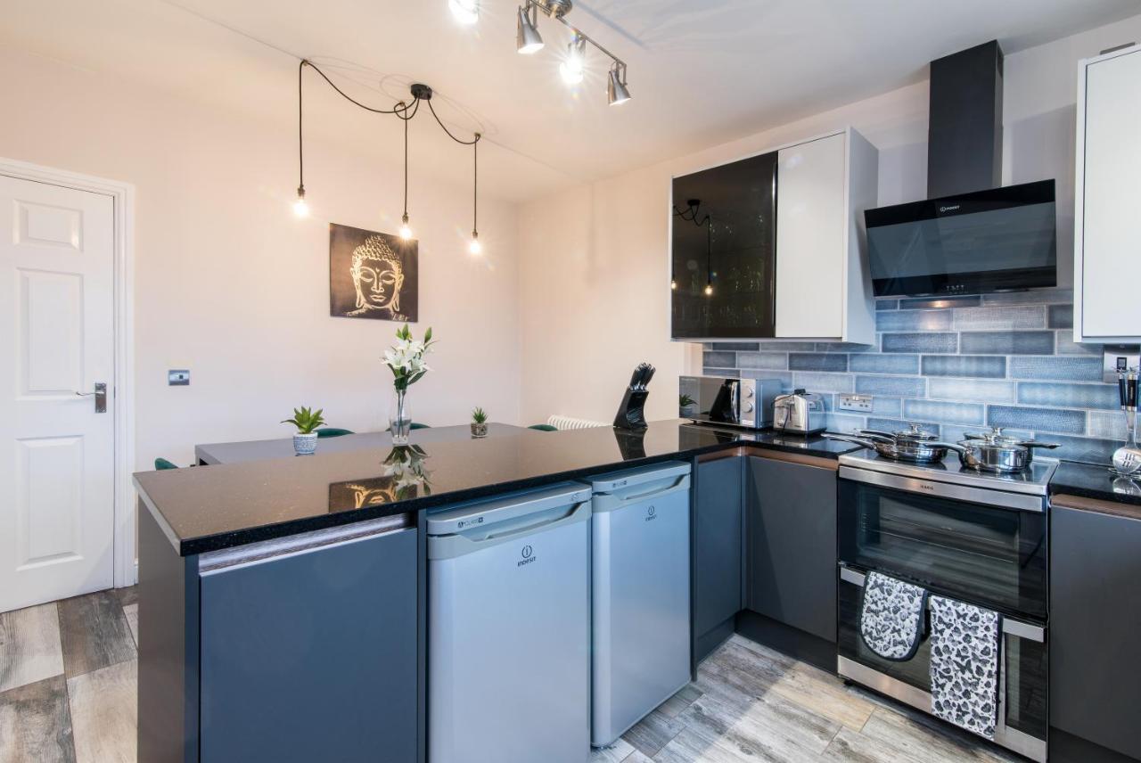 Immaculate 3 Bed House - Stunning Balcony Views Leilighet Matlock  Eksteriør bilde