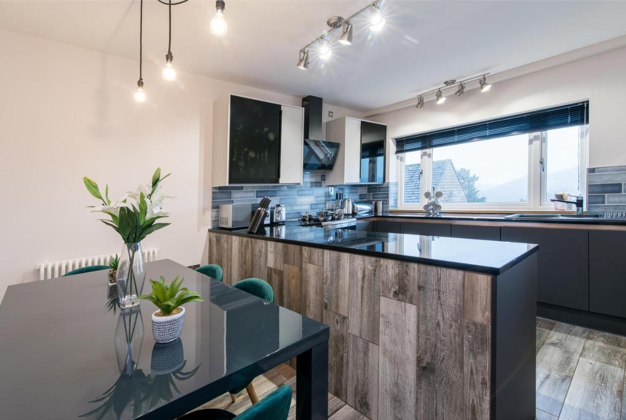 Immaculate 3 Bed House - Stunning Balcony Views Leilighet Matlock  Eksteriør bilde